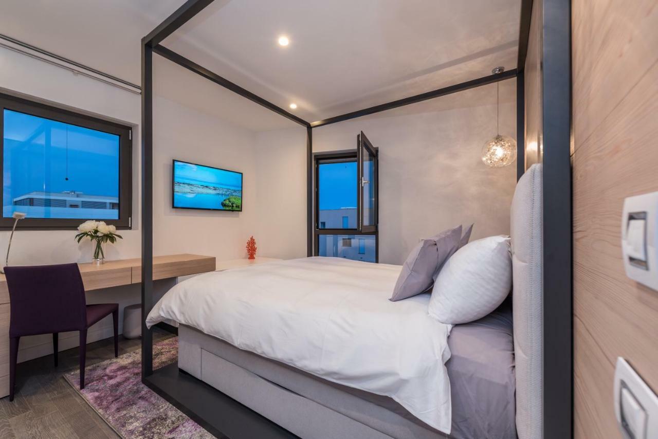 Luxury Kortina